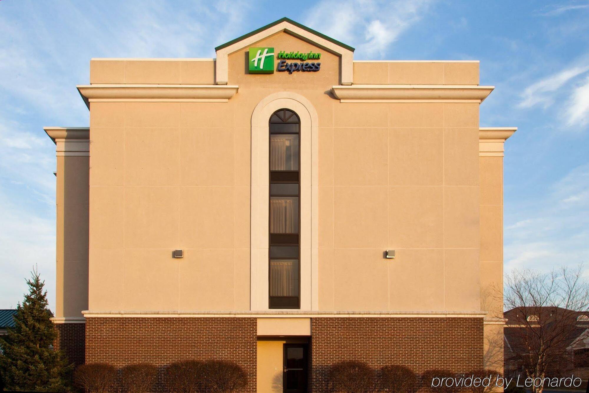 Holiday Inn Express Hotel & Suites Fort Wayne By Ihg Ellisville Exterior foto